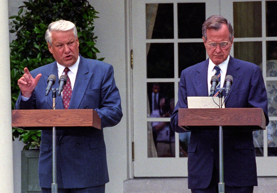 Борис Ельцин и Джордж Буш во время брифинга по итогам переговоров в июне 1992 г. Фото: DPA/TACC