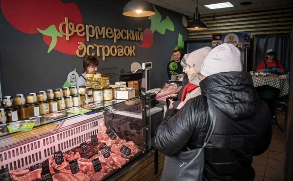 Второй «Фермерский островок» открылся в Смоленске при поддержке КМСП. Фото: страница губернатора Алексея Островского в соцсетях.