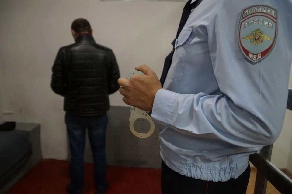 По подозрению в участии в деятельности незаконного вооруженного формирования задержан житель Республики Крым