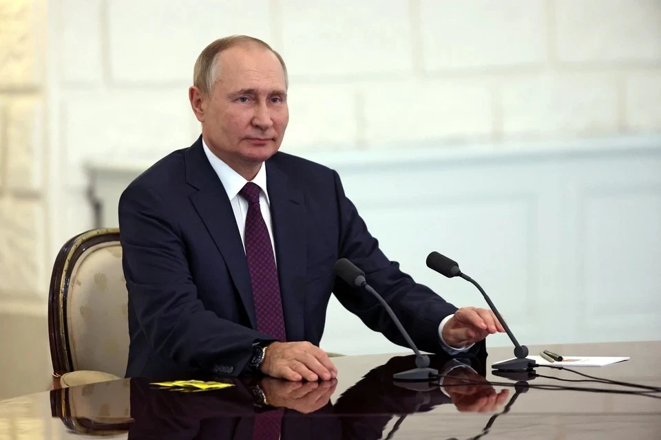 Путин предрек «облысение Карпат» из-за продажи Украиной леса-кругляка