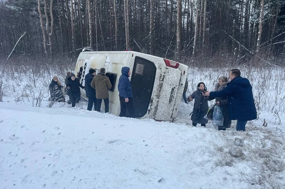 СКР по Ярославской области возбудил уголовное дело по факту аварии, в которую попал автобус с пассажирами.