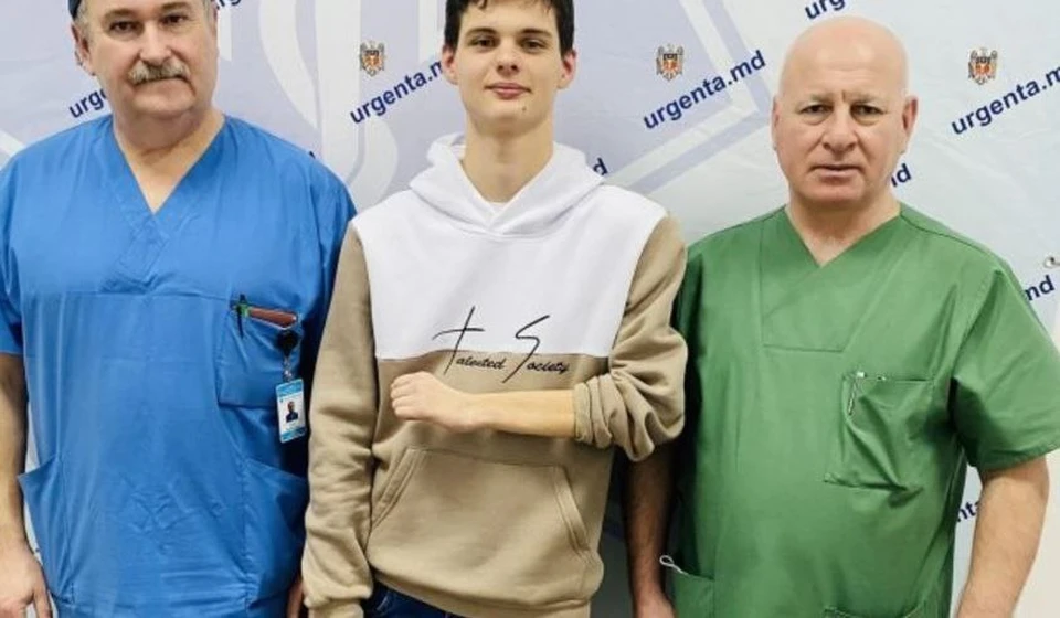 Молодой человек из Штефан-Водэ потерял руку после серьезного ДТП в 2014 году, когда ему было 10 лет.