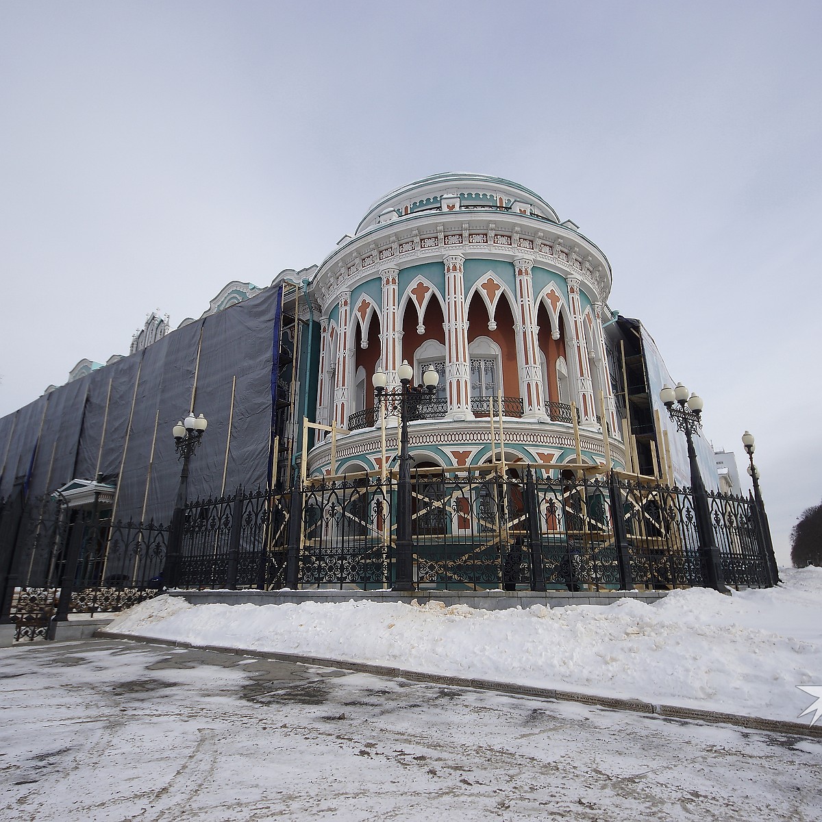 Жители Екатеринбурга считают Дом Севастьянова визитной карточкой города -  KP.RU