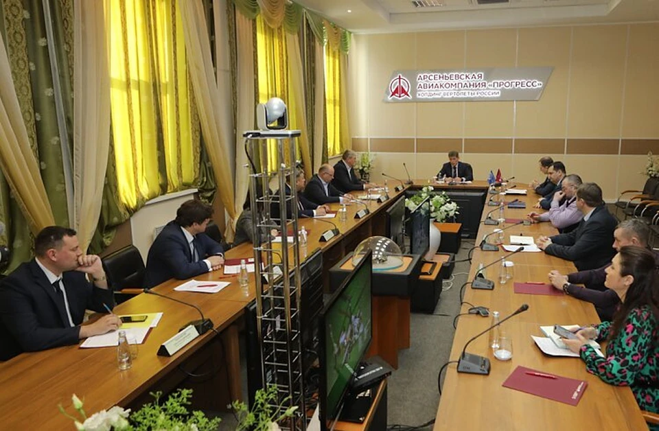7 февраля прошло совещание в авиационной компании.