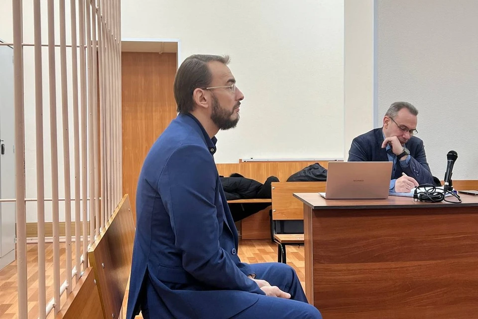 Иван Сидоренко обвиняется в особо крупном мошенничестве.