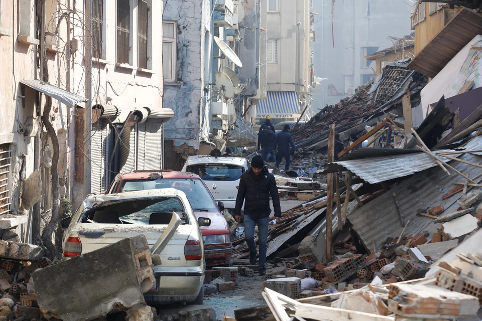Число жертв землетрясений в Турции достигло 31 643