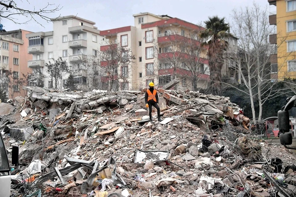 Землетрясение погубило в Турции и Сирии более 37 тысяч человек.