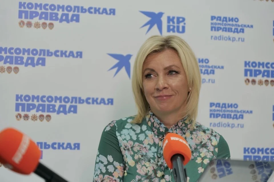 Захарова призвала Нуланд не лезть в Крым, а заняться летающими над США воздушными шарами и НЛО