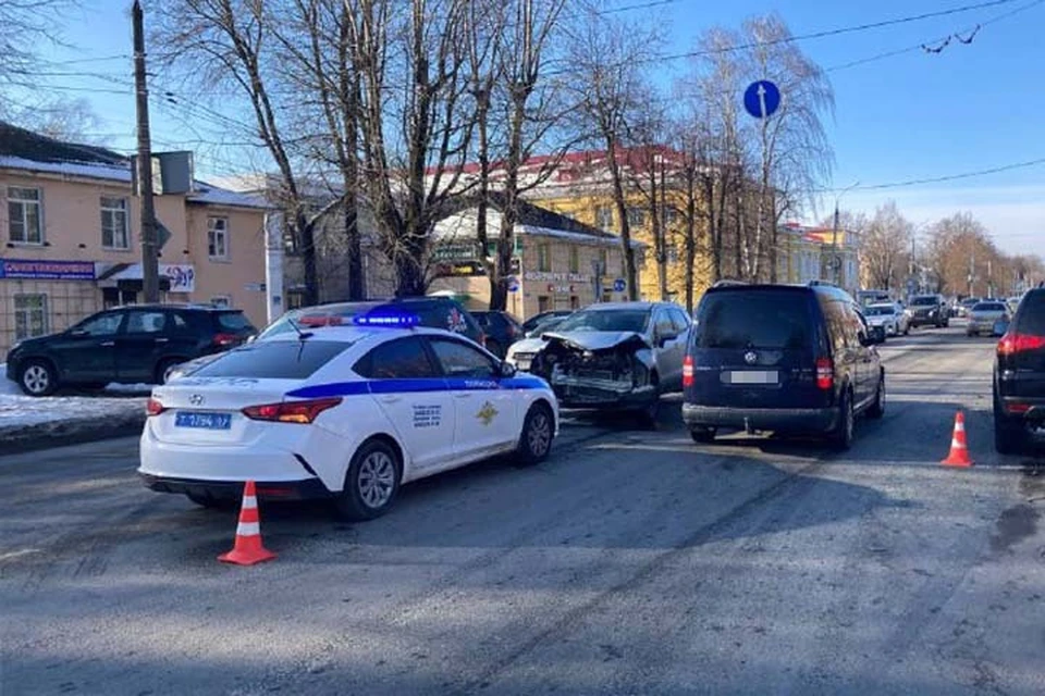 В ДТП пострадала женщина-водитель Фото: УГИБДД России по Тверской области