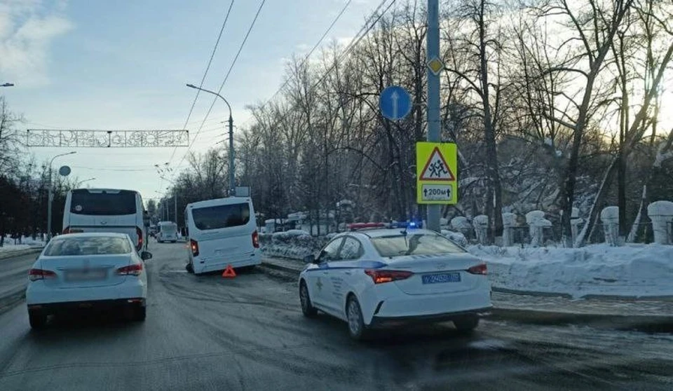 Женщина пыталась уйти до приезда скорой.