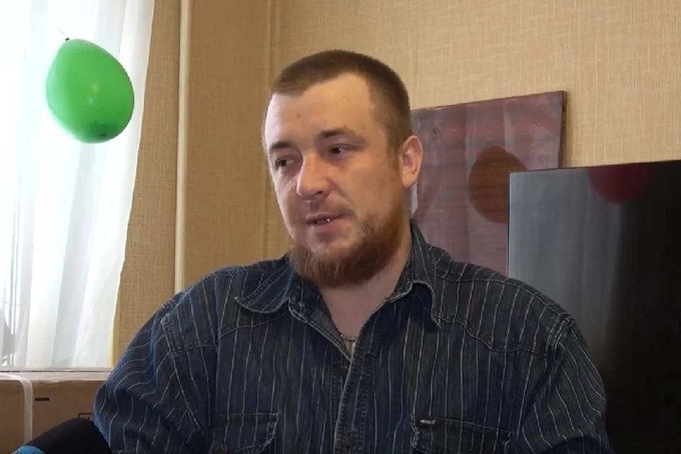 Андрей Ковалев рассказал, как пошел в ополчение, как получил ранения и принял решение участвовать в кадровом конкурсе «Лидеры возрождения. ДНР». Фото: ТГ/Пушилин