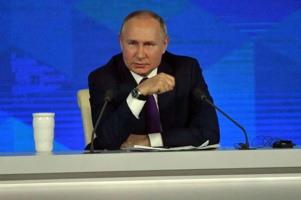 Владимир Путин подписал указ и распоряжение о награждении нескольких жителей Алтайского края