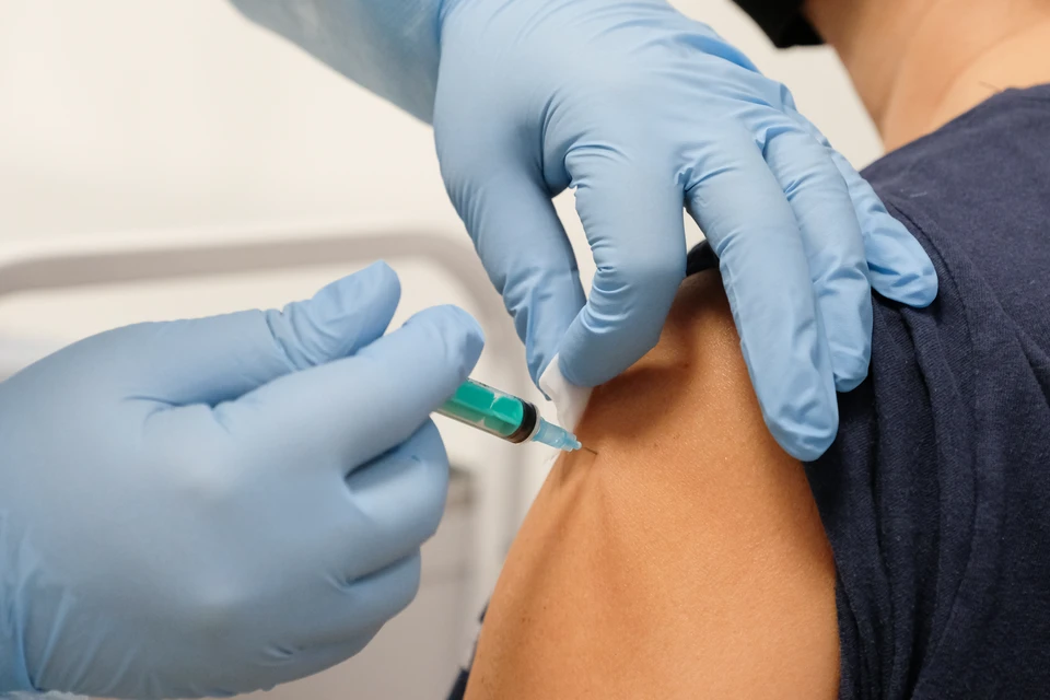 Комитет по здравоохранению Ленинградской области рекомендует сделать прививку от кори