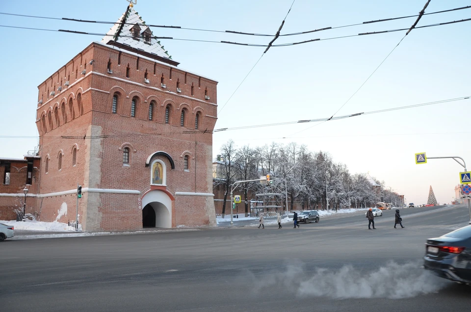 Лица выдающихся нижегородок украсят Дмитриевскую башню Нижегородского кремля 8 марта