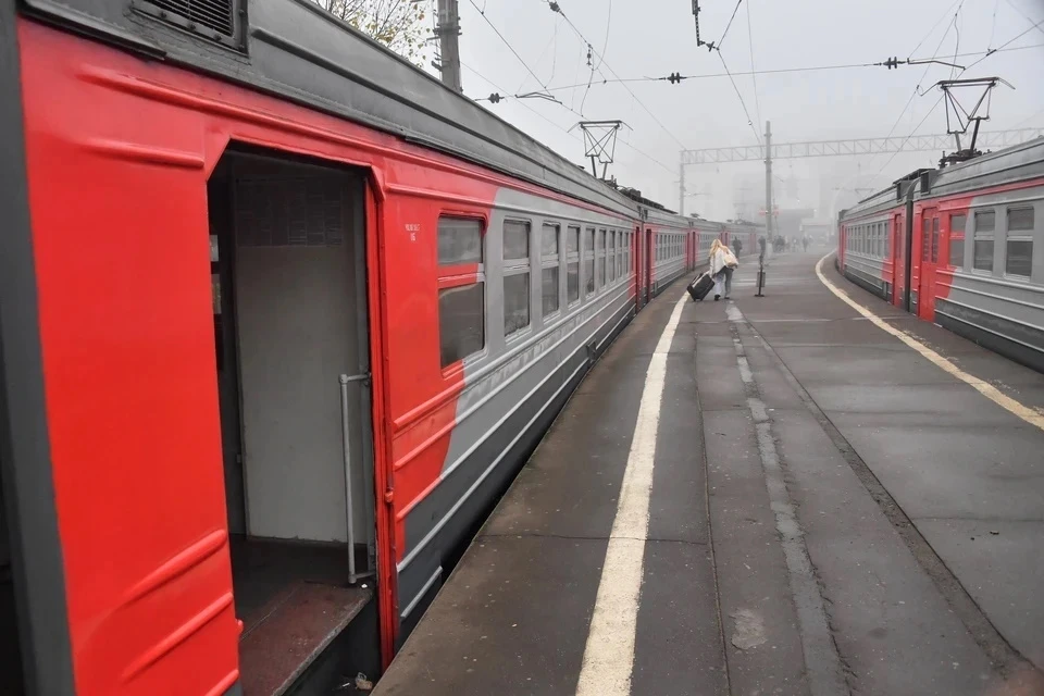 В Москве мужчина попал под поезд