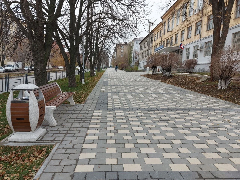Благоустройство аллеи на Титова подходит к концу