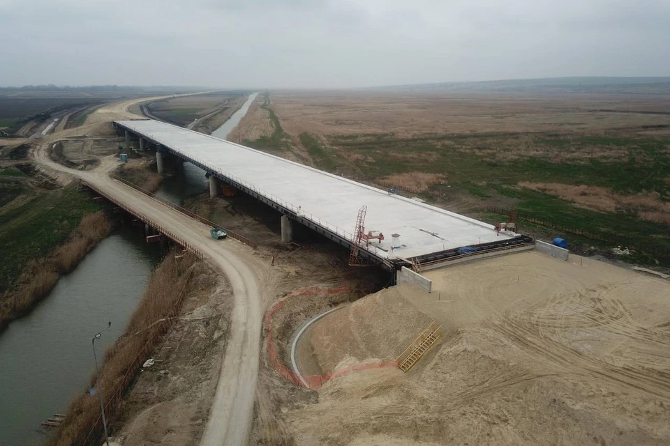 Новая трасса из Краснодарского края до Крымского моста готова на 50% Фото: Росавтодор
