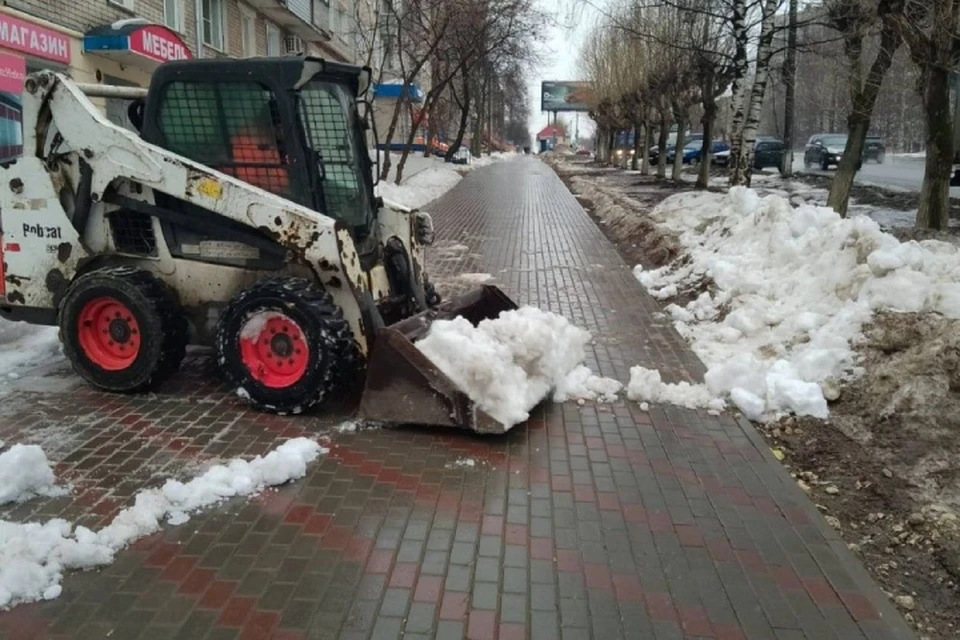 В УДПИ планируют заключить контракт на вывоз еще 20 тысяч кубометров снега ФОТО: Администрация города Кирова