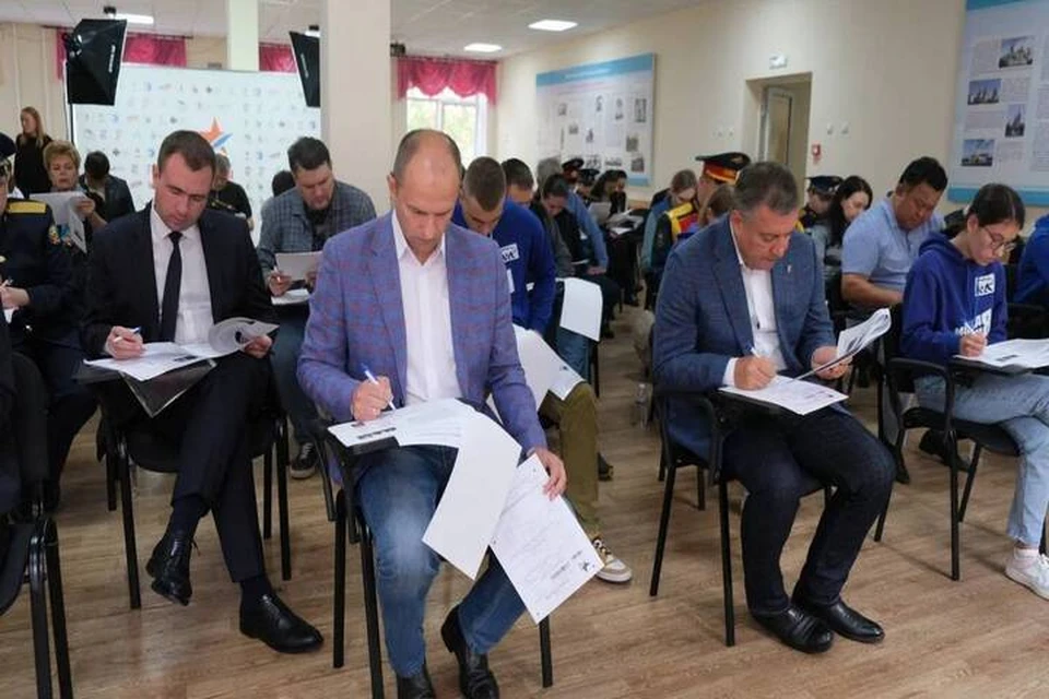 В Иркутской области поступило 98 заявок на участие в "Диктанте Победы".Фото: партия "Единая Россия" в Иркутской области