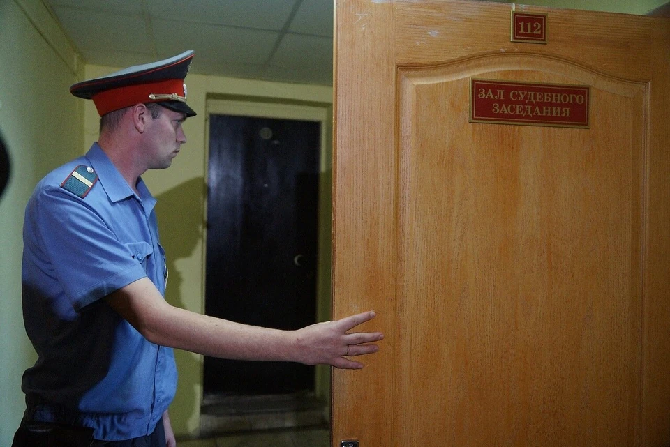 Суд назначил контрактнику наказание: два года лишения свободы условно, с испытательным сроком два года.