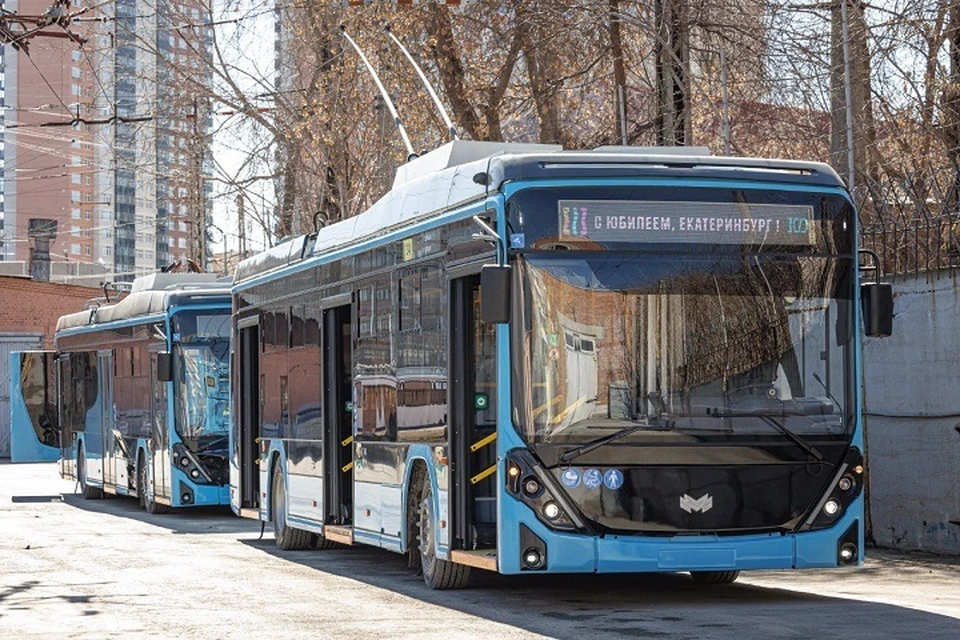 В Екатеринбург приехали первые два троллейбуса. Фото: пресс-служба администрации Екатеринбурга