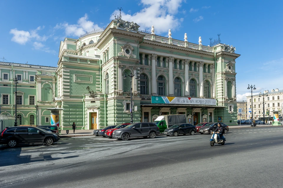 Финансовые потери Мариинского театра составили 12 млрд рублей за последние три года