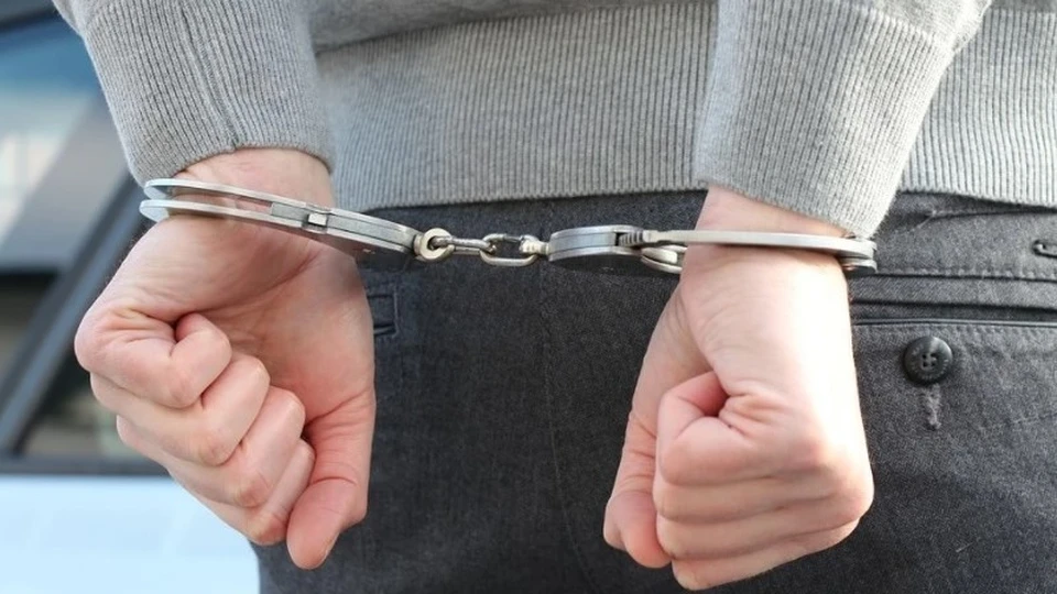 В отношении 18-летнего астраханца составлено 4 административных материала