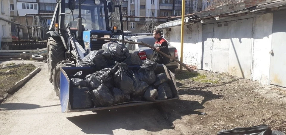 В областной столице стартовал месячник по благоустройству. Фото: мэрия