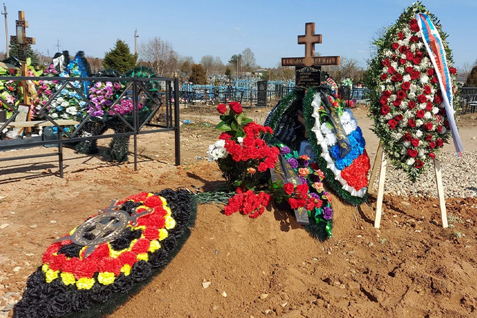 Андрея Барсакова похоронили в воинскими почестями Фото: администрация Бологовского района
