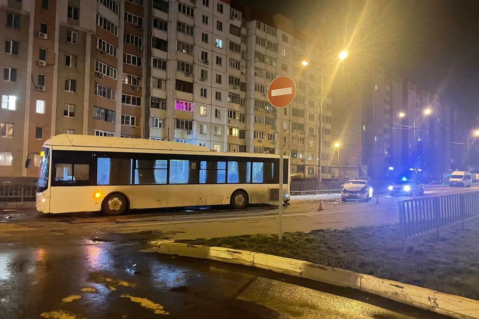 35-летняя пассажирка Равон пострадала в ДТП с автобусом на Стаханова