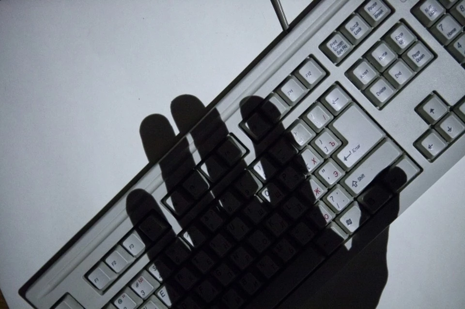 Мужчине вменяется более 60 эпизодов интимной переписки с детьми.