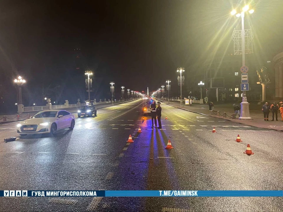 В Минске на проспекте Независимости произошло ДТП. Фото: УГАИ ГУВД Мингорисполкома.