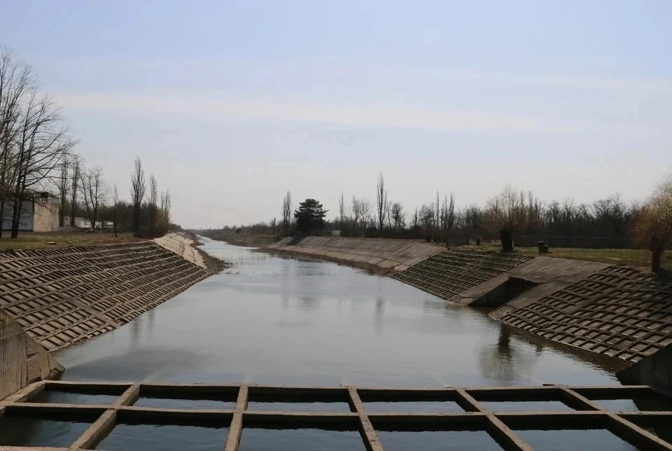 Спустя несколько дней после запуска насосной станции вода дойдет до крымских аграриев