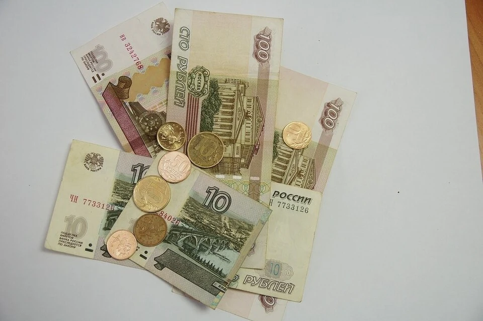 Еще в феврале инфляция составляла 10,87%, то уже в марте упала до 1,27%.