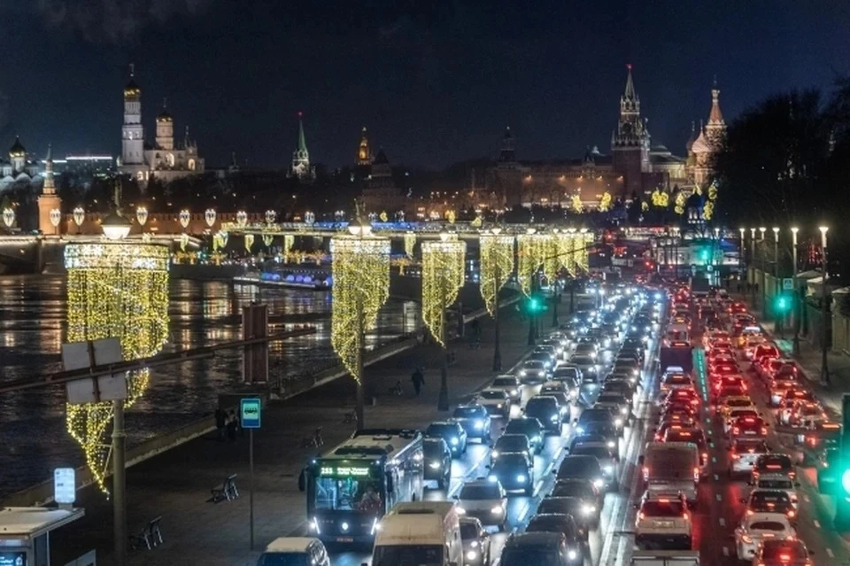 Движение будет затруднено в центре города, на Садовом кольце, ТТК, МКАД и вылетных магистралях