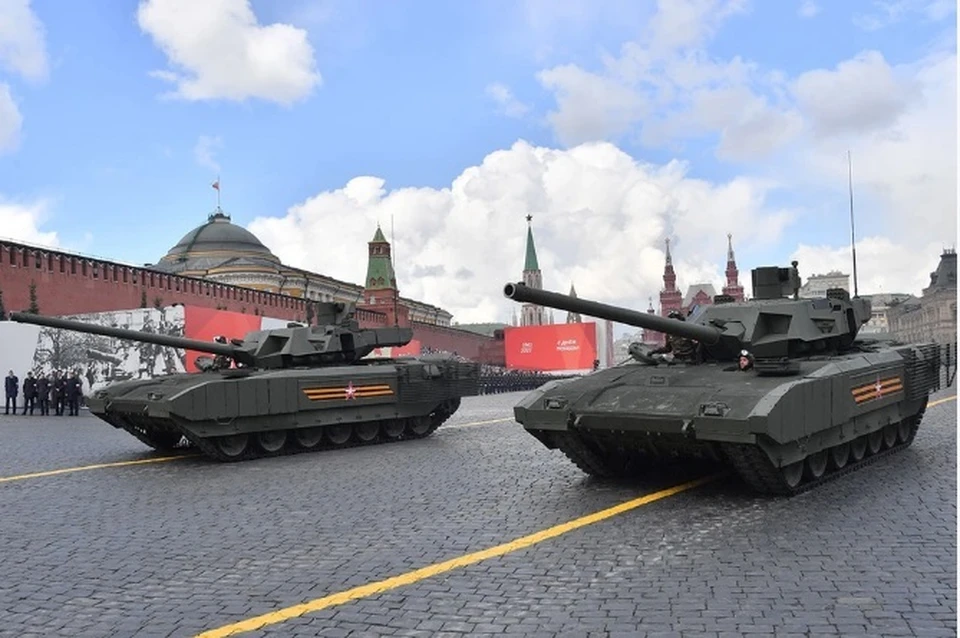 Танк Т-14 "Армата" оснащен передовыми технологиями снижения радиолокационной заметности