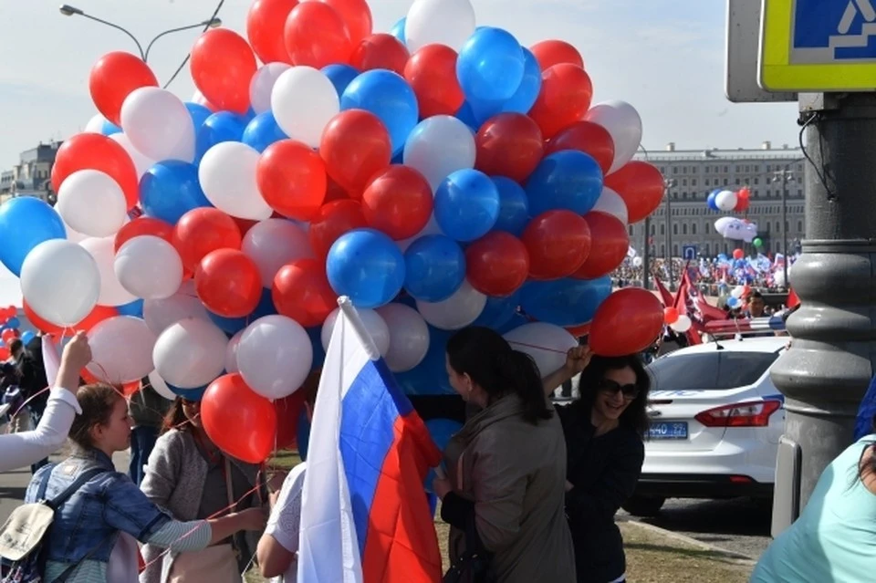 Начало мая всегда объединяло людей разных поколений и национальностей