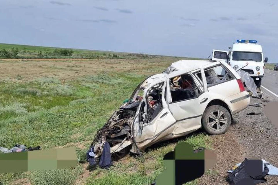 Авария произошла на федеральной трассе. Фото: пресс-служба МВД Калмыкии