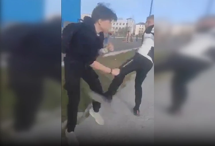 Появилось видео жестокого избиения 15-летнего школьника в День Победы в Североуральске