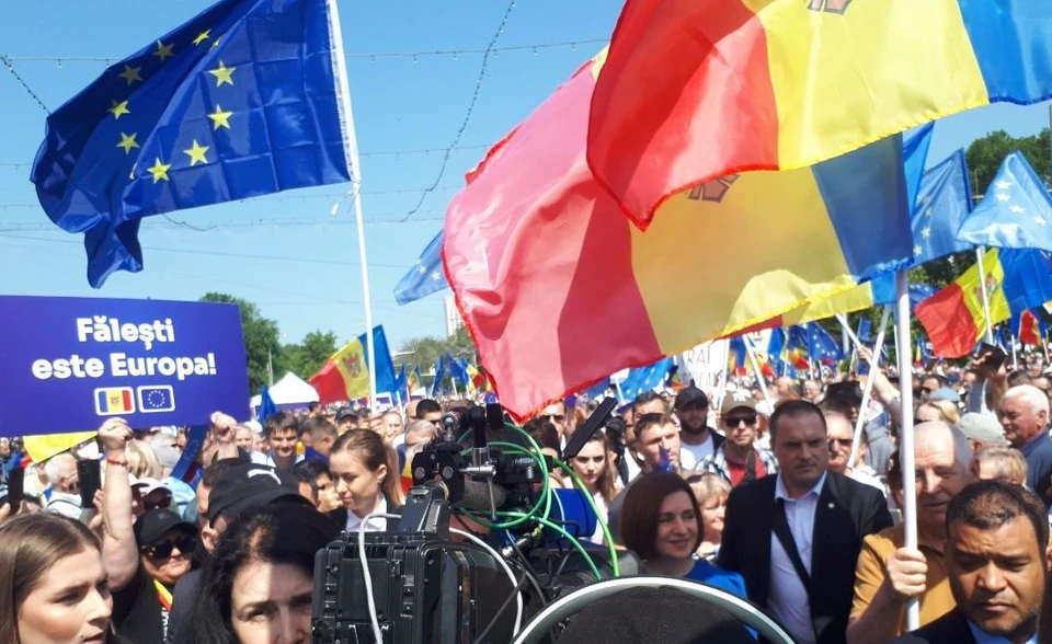 Пиар-митинг Майи Санду под названием «За европейскую Молдову» стал партийной тусовкой за государственный счёт.