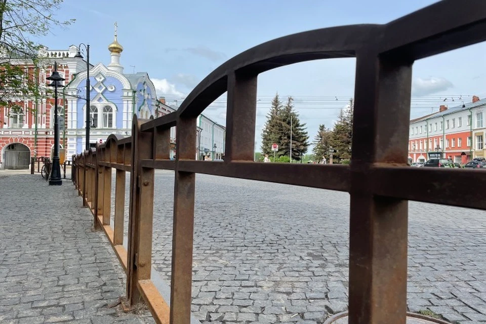 В Рыбинске отремонтируют все существующие ограждения. ФОТО: страница Дмитрия Рудакова ВКонтакте