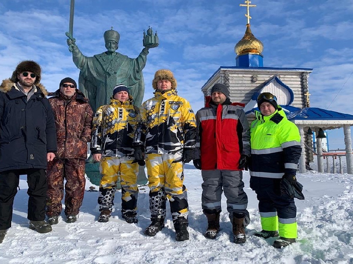 В северные храмы на архипелаге Земля Франца-Иосифа передали иконы - KP.RU