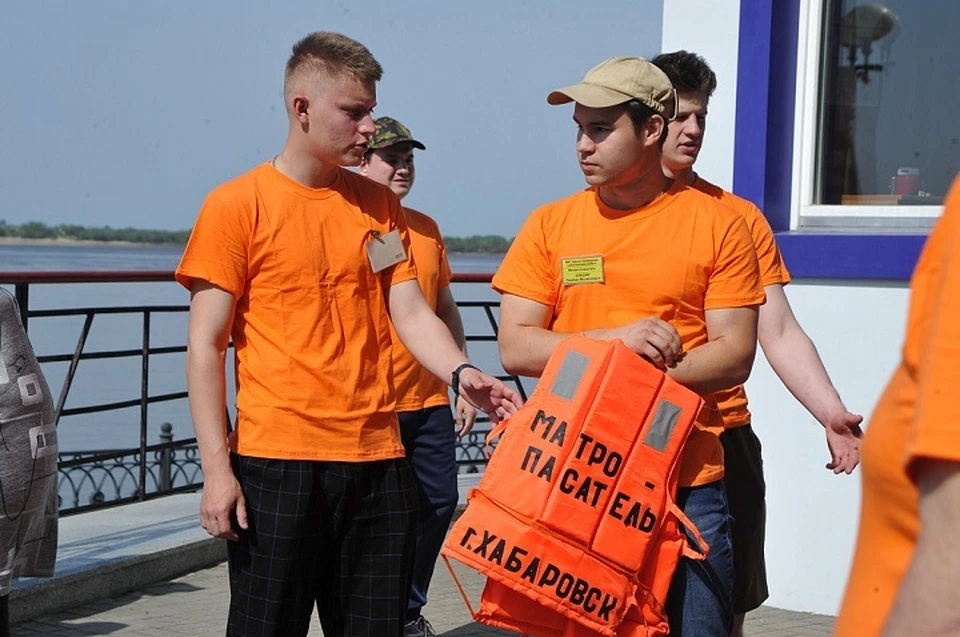 Спасательные посты открылись на трех пляжах и набережной в Хабаровске