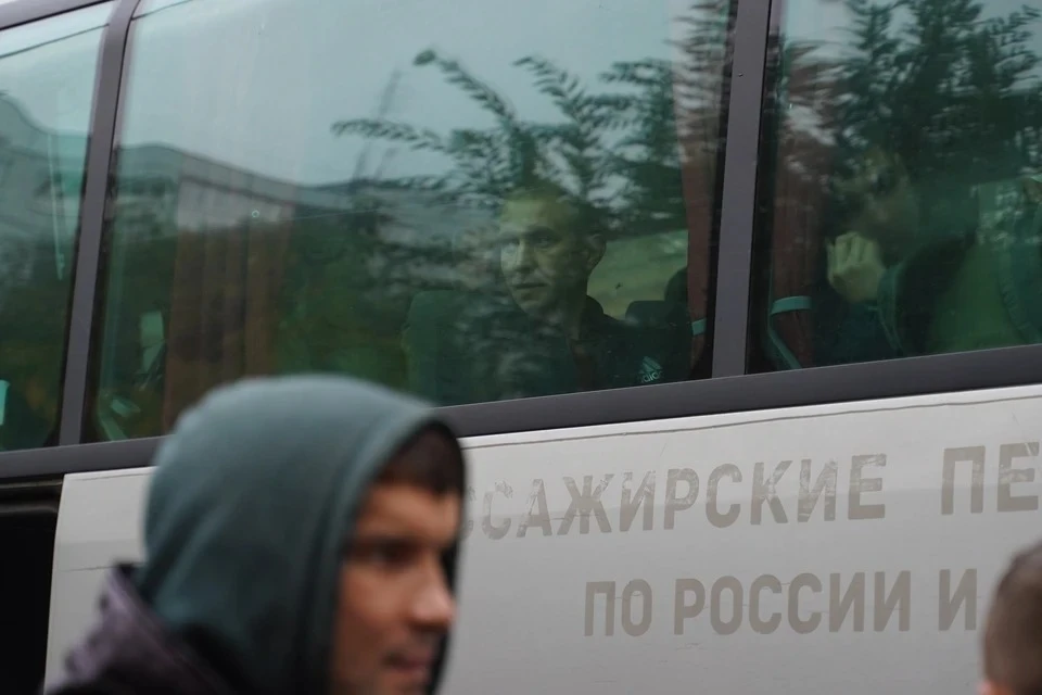 С 26 мая изменится расписание движения автобуса, курсирующего между Геническом Запорожской области и крымским Джанкоем