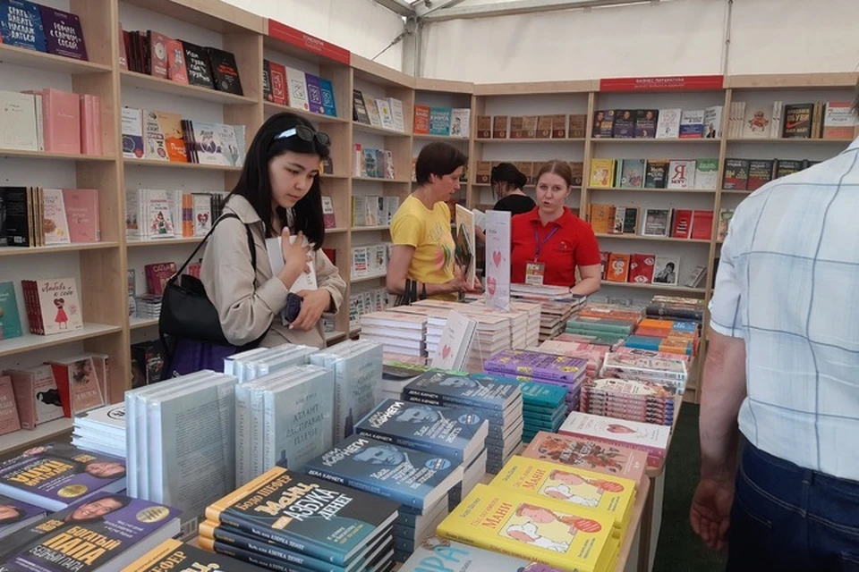За 3 дня книжную ярмарку посетили более 162 тысяч гостей