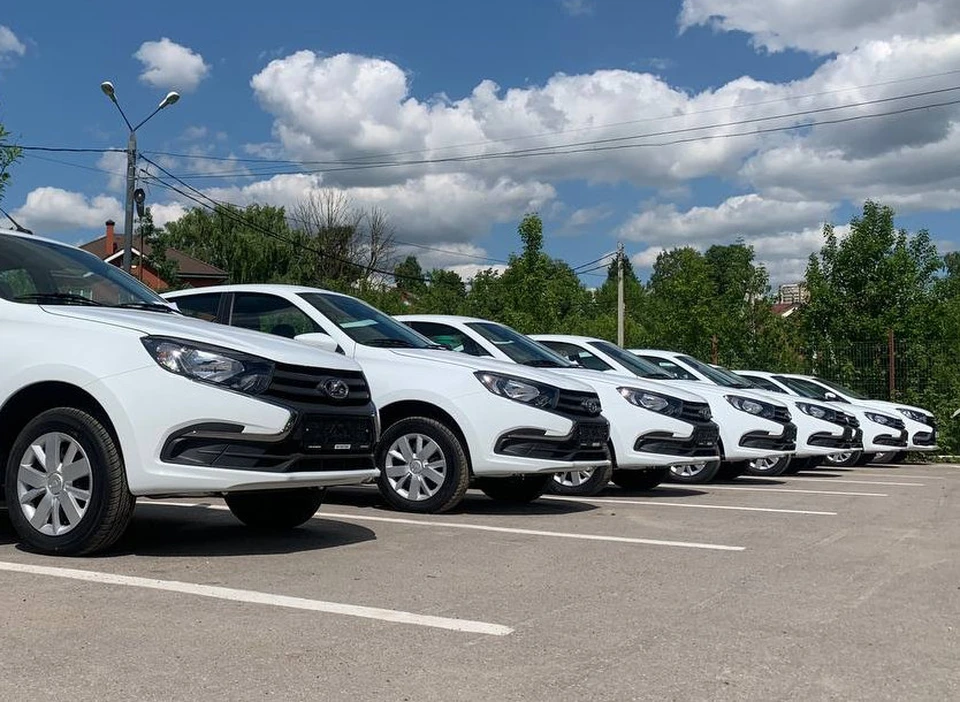 Пострадавшие на производстве тулякам получили семь новых автомобилей Lada Granta