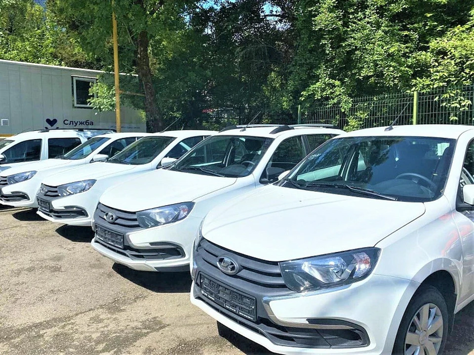 Поликлиника №4 в Сочи получила новые автомобили. Фото: пресс-служба администрации Краснодарского края.