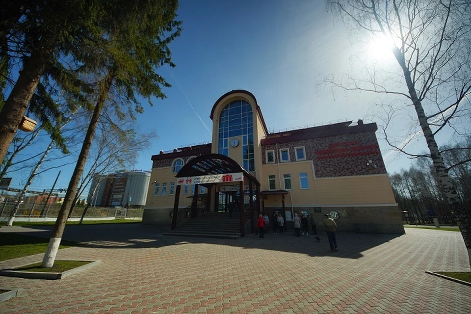 Движение поездов было временно остановлено