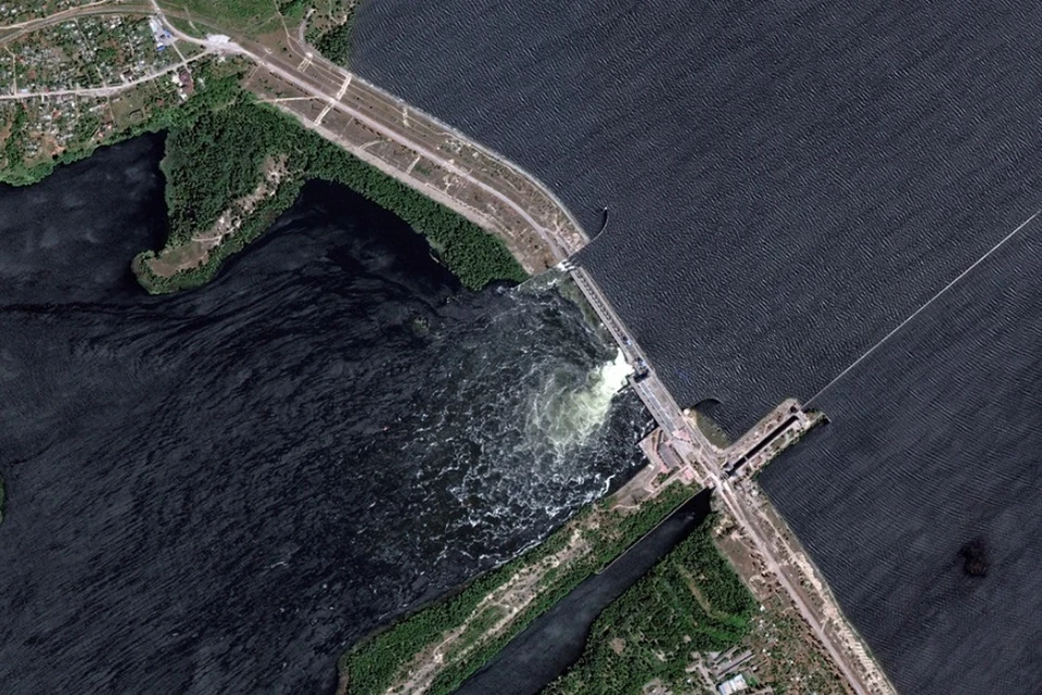 Леонтьев: ВСУ перед подрывом ГЭС подняли уровень воды в Каховском водохранилище