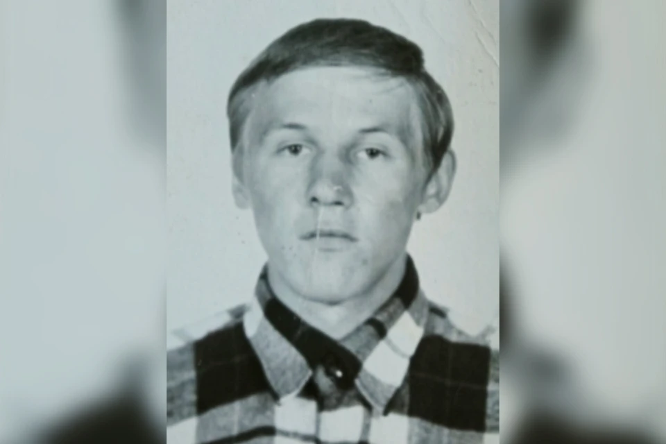 В момент исчезновения Вадиму Старкову было 18 лет, это его фотография с паспорта. Фото: семейный архив.